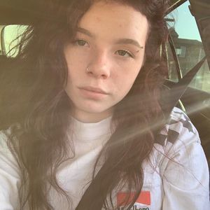 Meet your Posher, Alisha